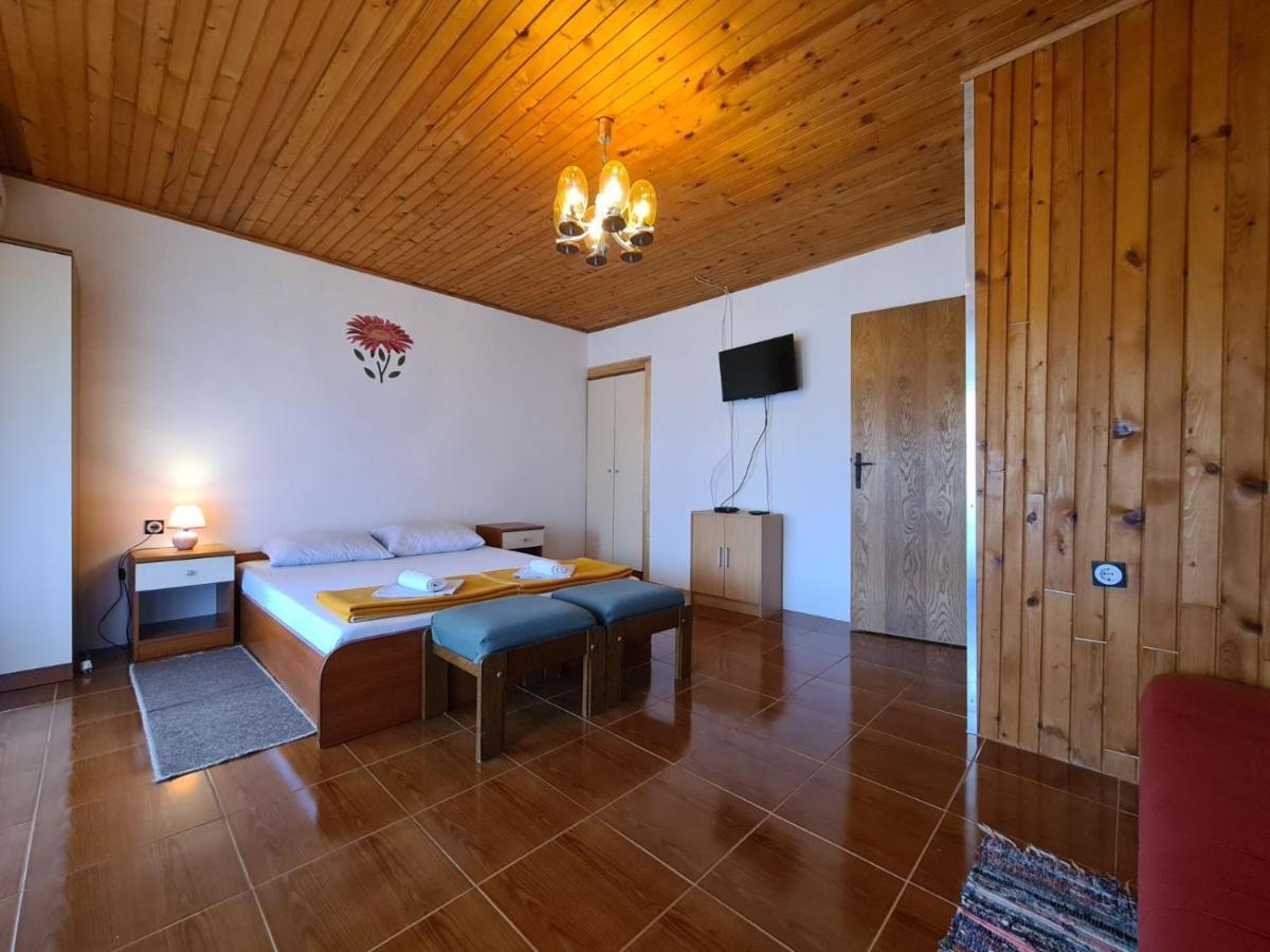Apartments Zlatko 1397 Stinjan ภายนอก รูปภาพ