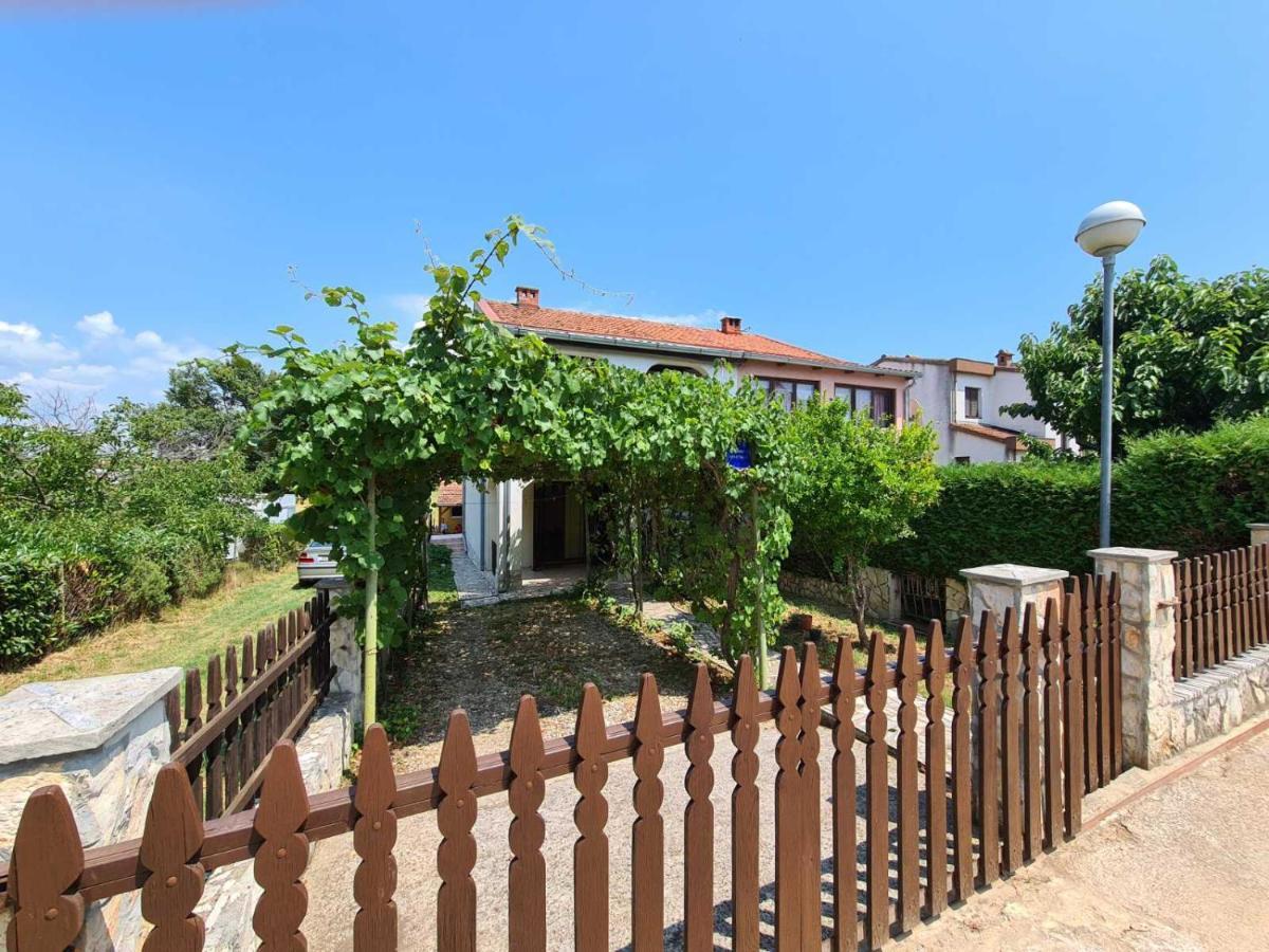 Apartments Zlatko 1397 Stinjan ภายนอก รูปภาพ