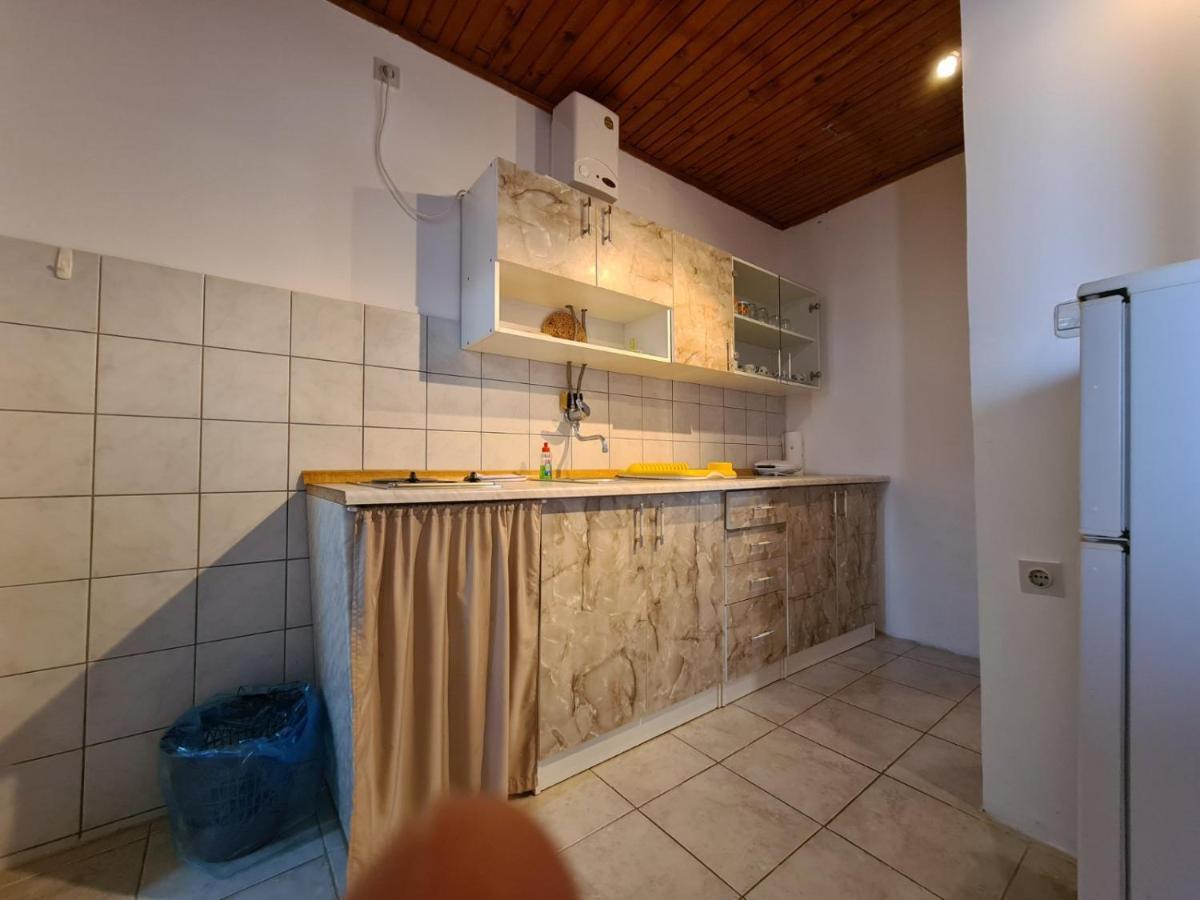 Apartments Zlatko 1397 Stinjan ภายนอก รูปภาพ