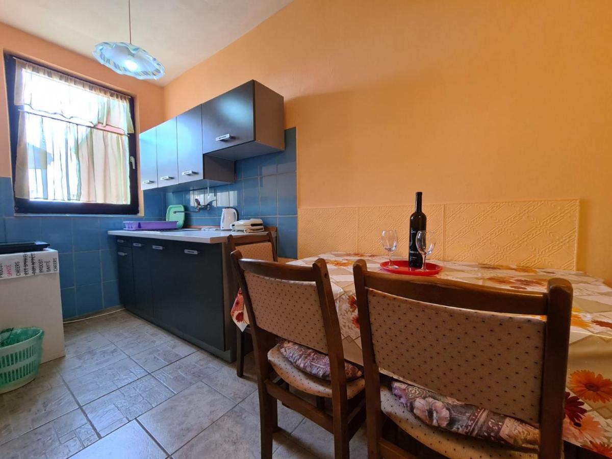 Apartments Zlatko 1397 Stinjan ภายนอก รูปภาพ